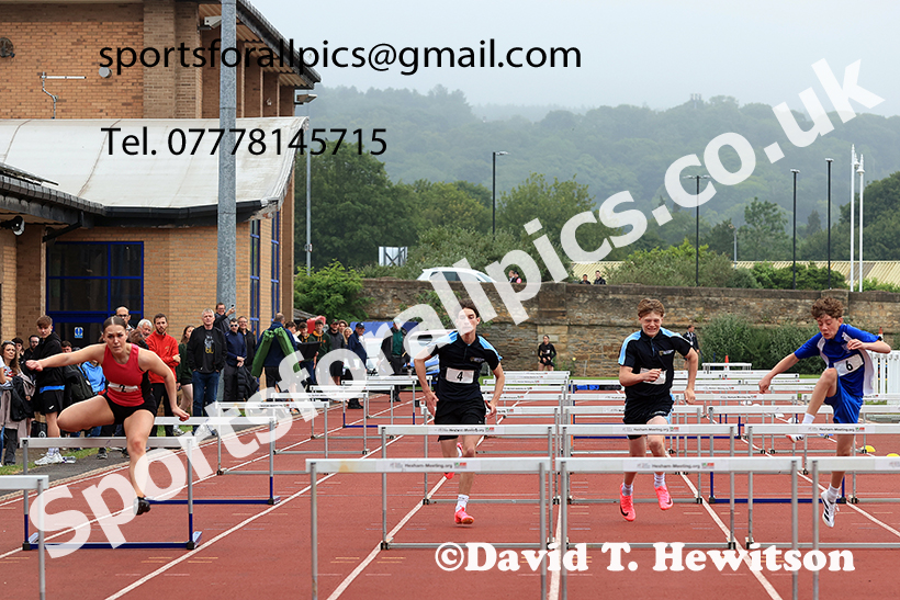 Boys and girls hurdles, 2025 Northumberland Schools Track and Fields, Wentworth, Hexham. Photo: David T. Hewitson/Sports for All Pics